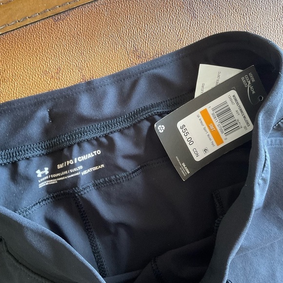 Under Armour Black Athletic heatgear Pants - Picture 2 of 5